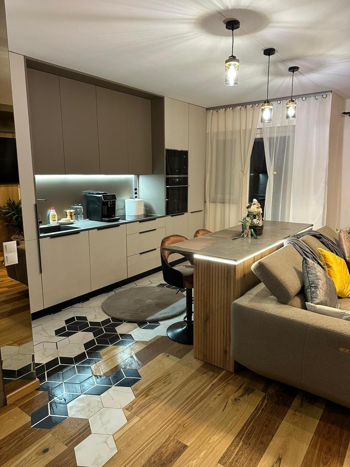 Apartament De Lux Andre Σίμπιου Εξωτερικό φωτογραφία